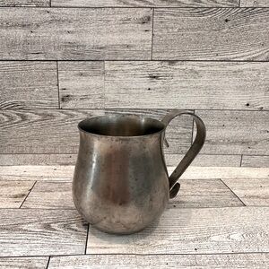 Vintage international pewter small mug